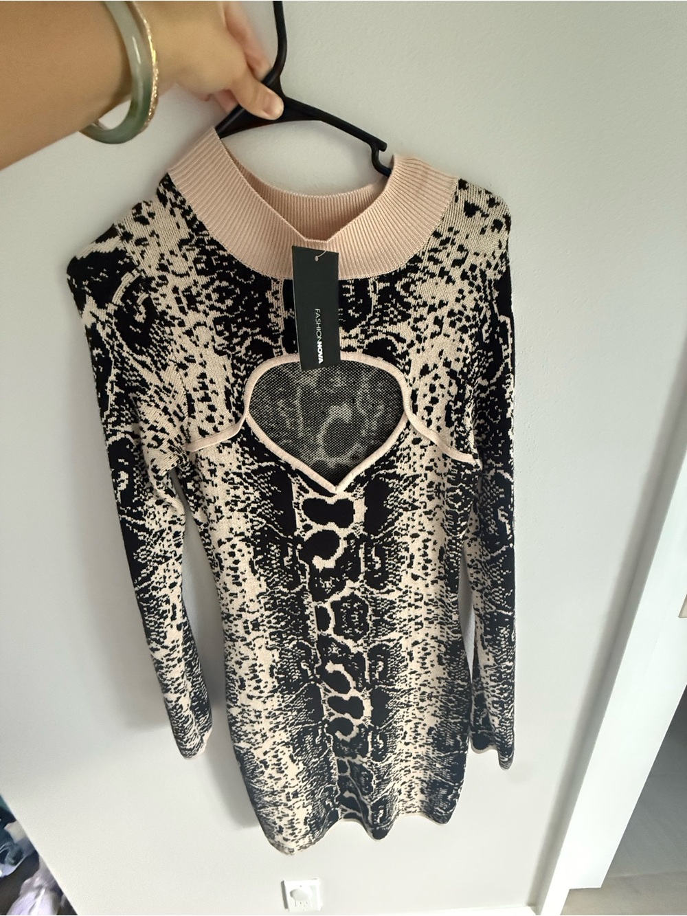 Fashion Nova Beige and Black Heart-Cutout Animal Print Long-Sleeve Dress